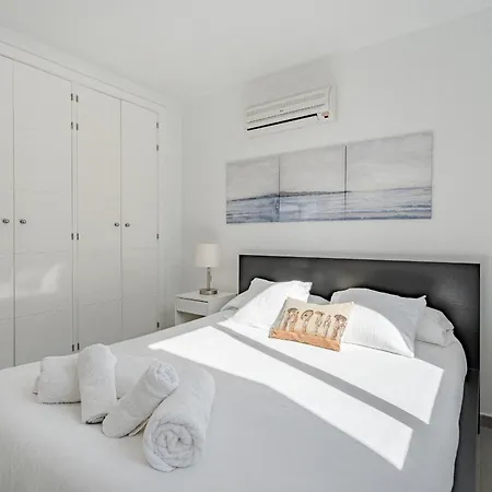 Elisabetta, Luxury With Heated Pool Ocean View In Adeje, Tenerife 阿德耶