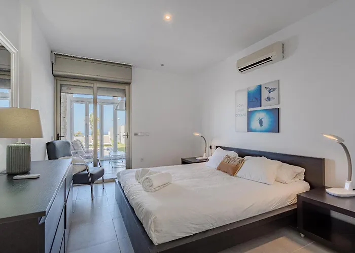 Elisabetta, Luxury With Heated Pool Ocean View In Adeje, Tenerife Villa *