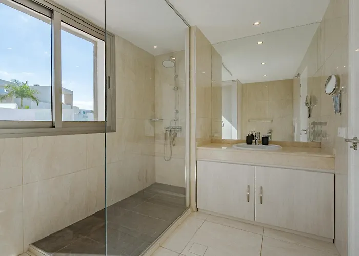 Villa Elisabetta, Luxury With Heated Pool Ocean View In Adeje, Tenerife *