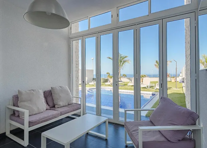 Elisabetta, Luxury With Heated Pool Ocean View In Adeje, Tenerife Villa *